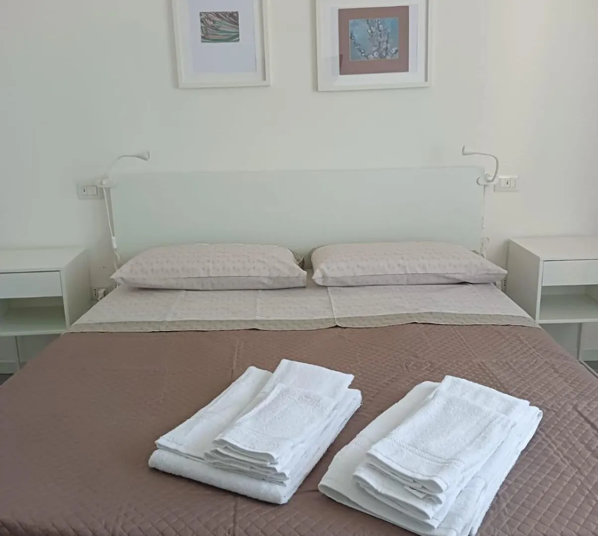 Domus Mares Camere Private Alghero Penzion