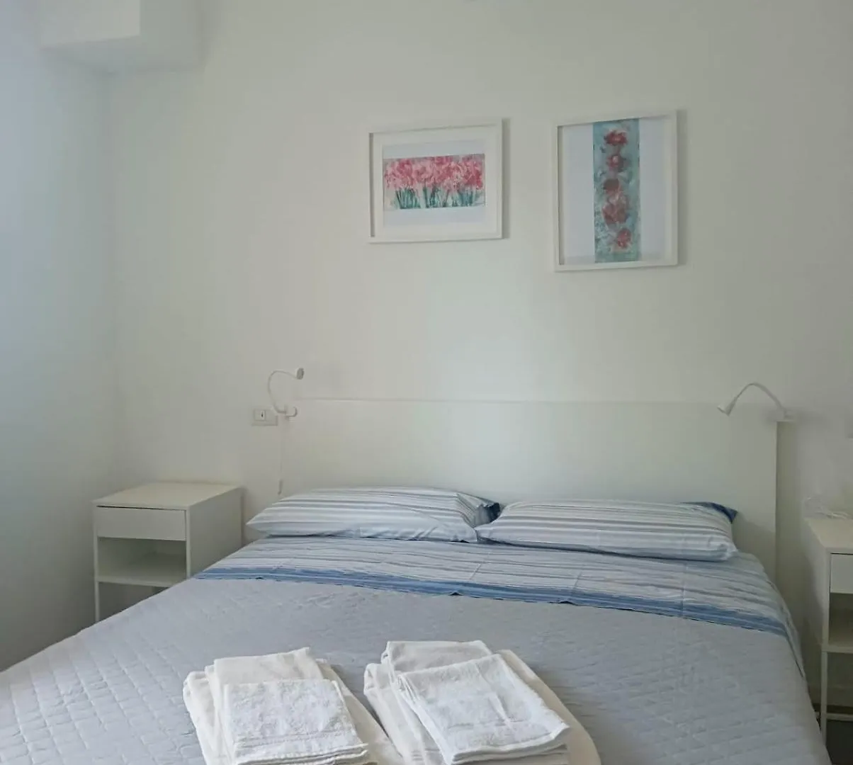 Domus Mares Camere Private Alghero Penzion